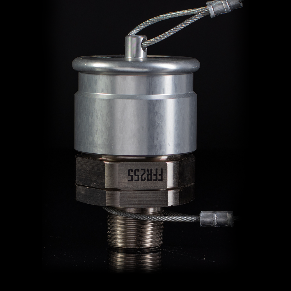 Silver industrial fluid receiver fitting